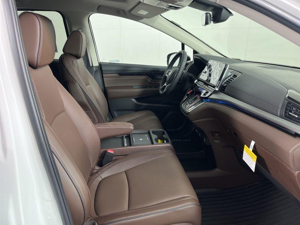 new 2026 Honda Odyssey car, priced at $49,445