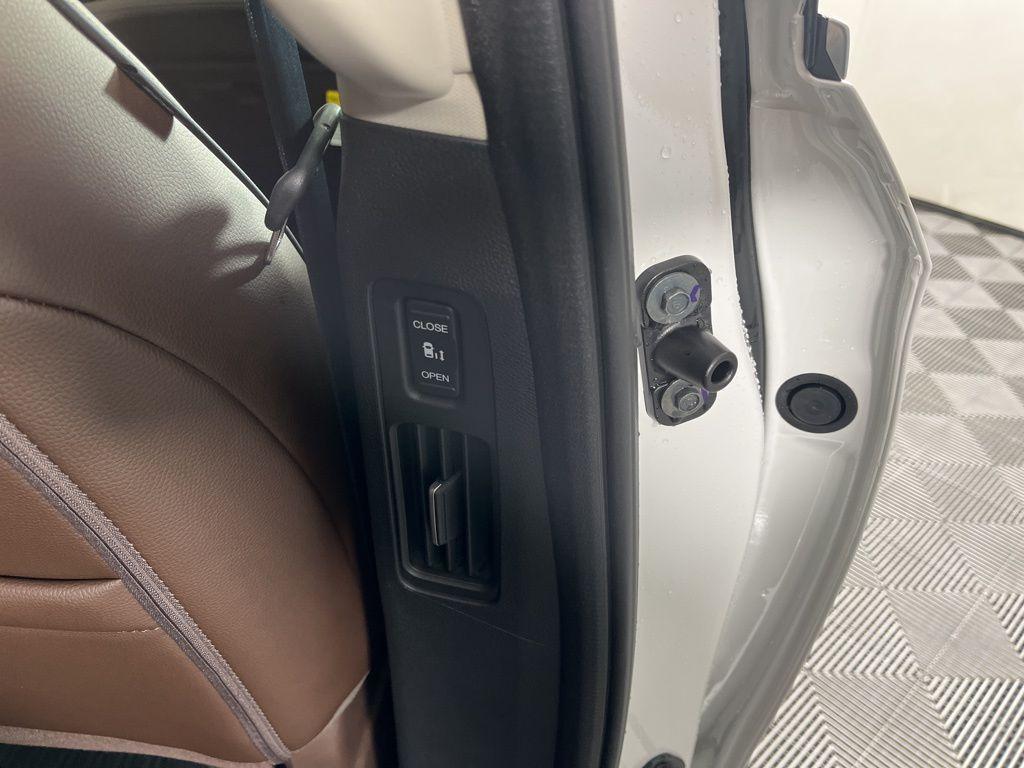 new 2026 Honda Odyssey car, priced at $49,445