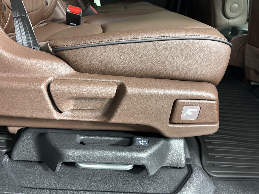 new 2026 Honda Odyssey car, priced at $49,445