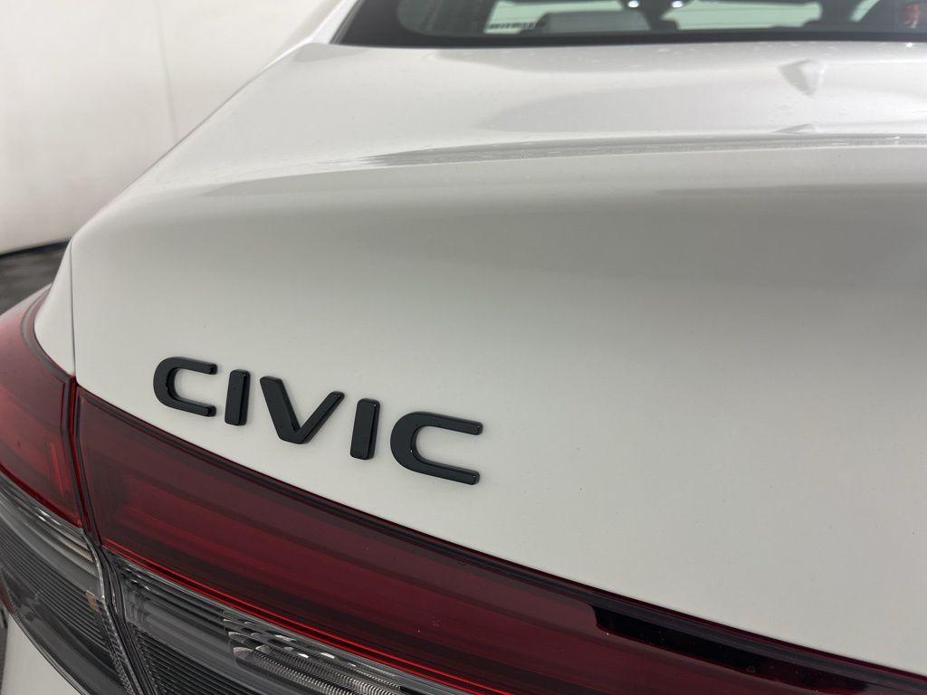 new 2026 Honda Civic Hybrid car, priced at $30,900