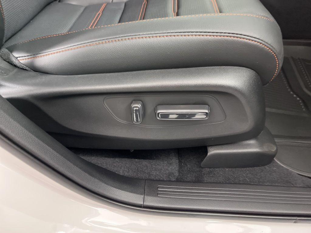 new 2026 Honda CR-V Hybrid car, priced at $42,130