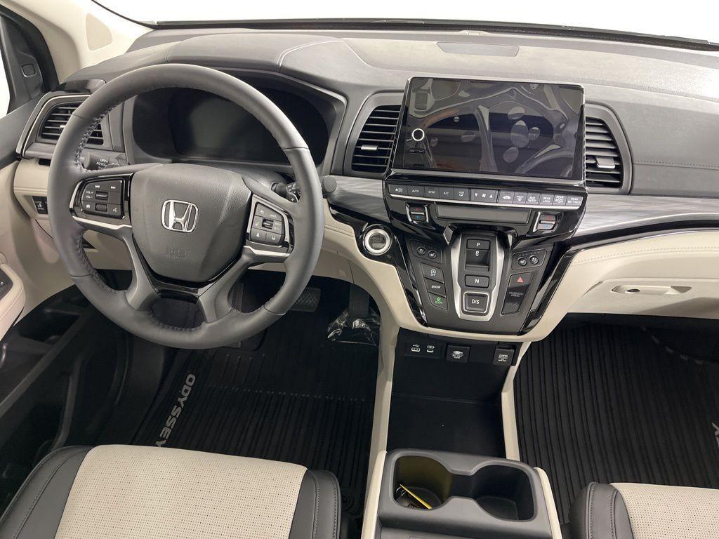 new 2025 Honda Odyssey car, priced at $52,275