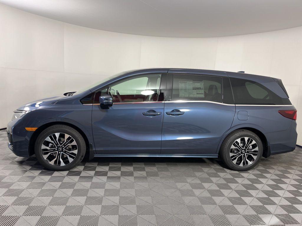 new 2025 Honda Odyssey car, priced at $52,275