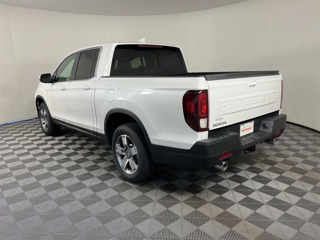 new 2024 Honda Ridgeline car, priced at $41,615