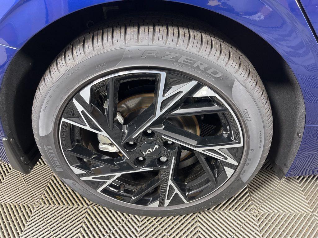 used 2025 Kia K5 car, priced at $29,227