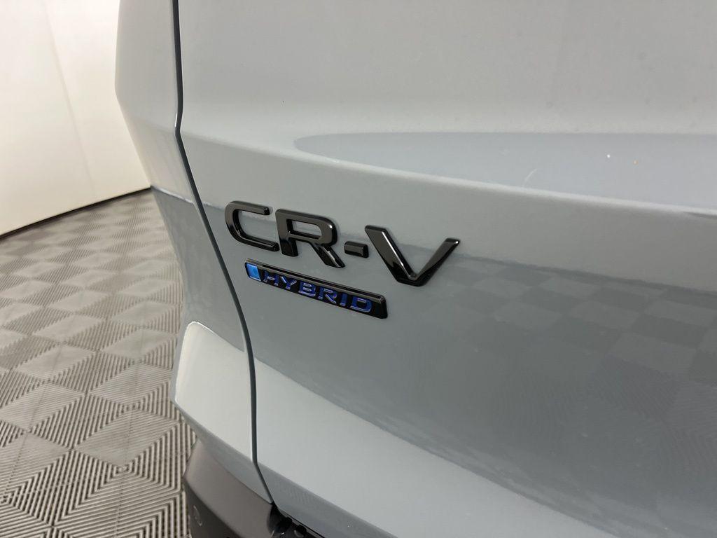 new 2026 Honda CR-V Hybrid car, priced at $40,630