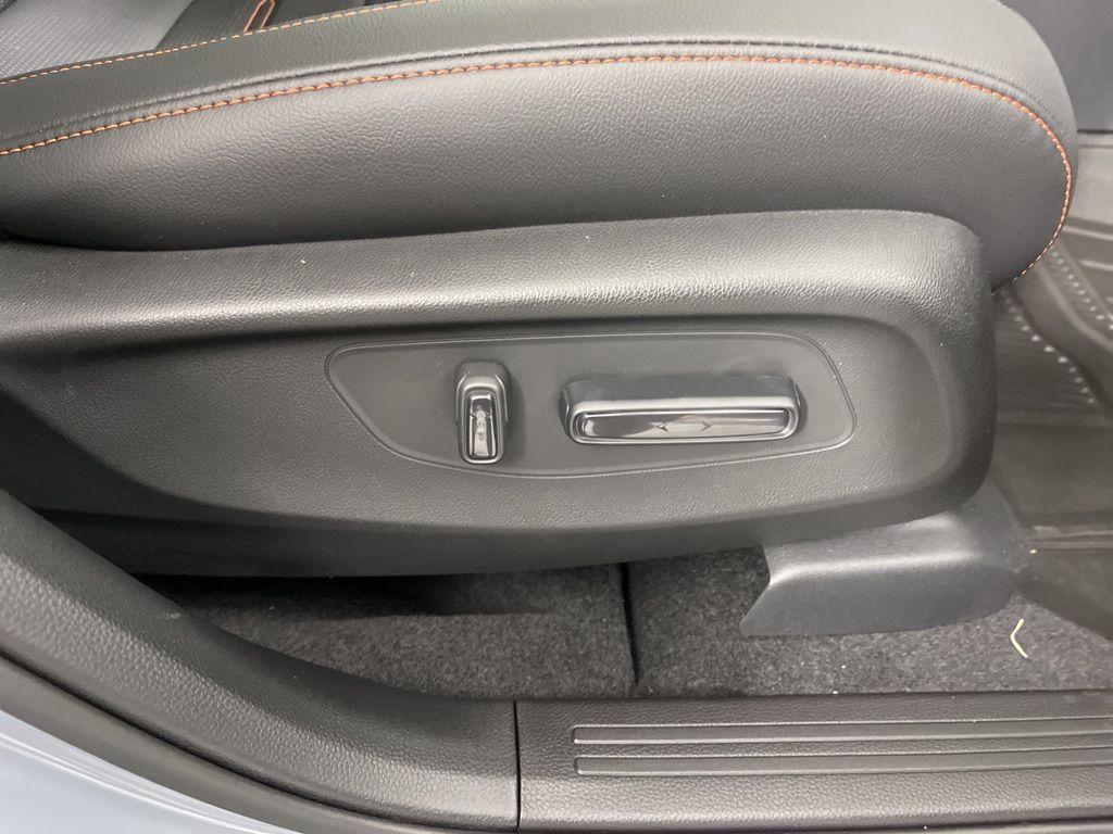 new 2026 Honda CR-V Hybrid car, priced at $40,630