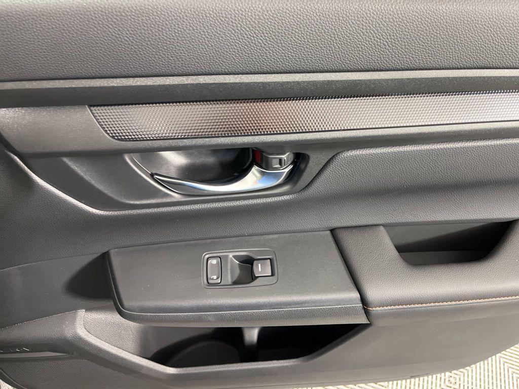 new 2026 Honda CR-V Hybrid car, priced at $40,630