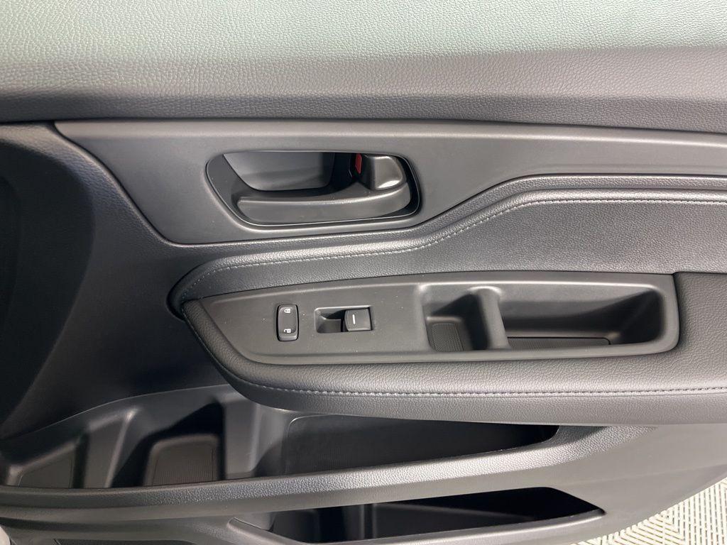 new 2026 Honda Odyssey car, priced at $46,140