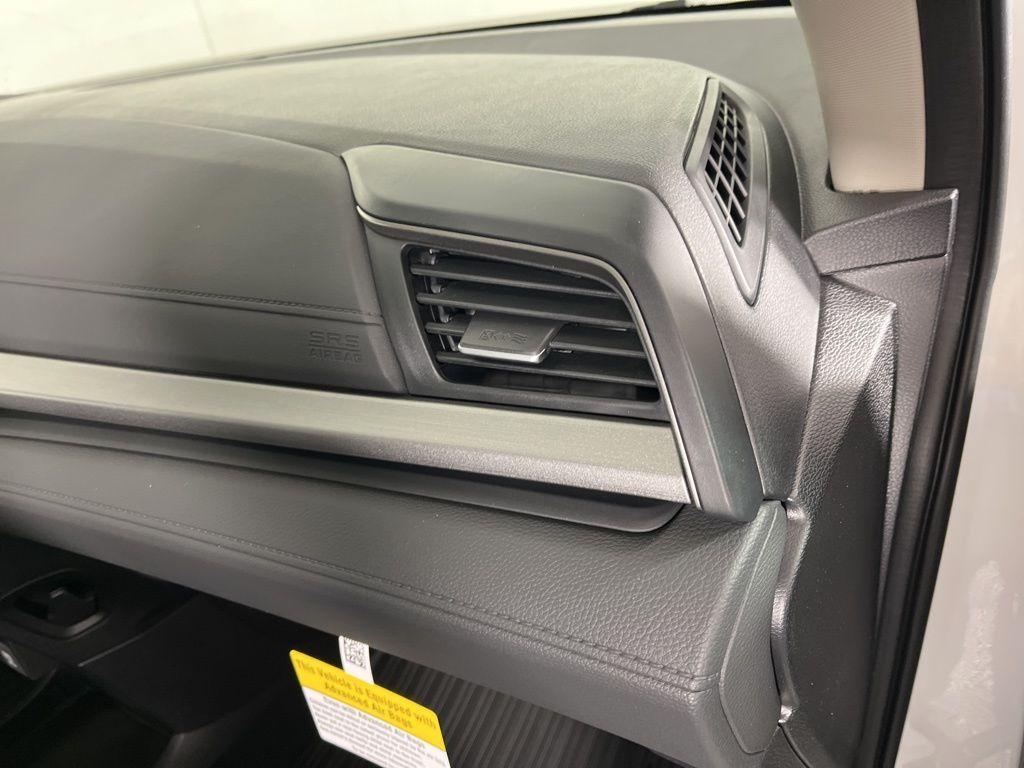 new 2026 Honda Odyssey car, priced at $46,140