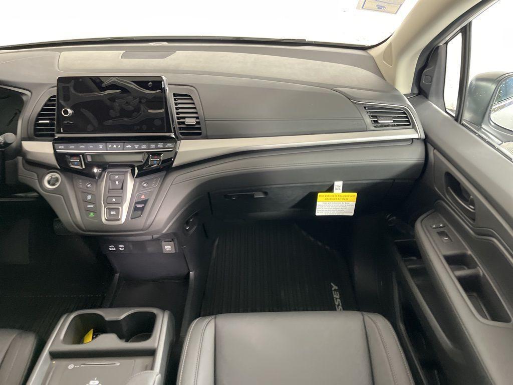 new 2026 Honda Odyssey car, priced at $46,140