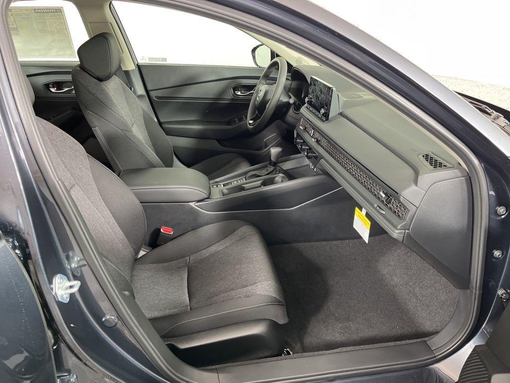 new 2025 Honda Accord car, priced at $30,674