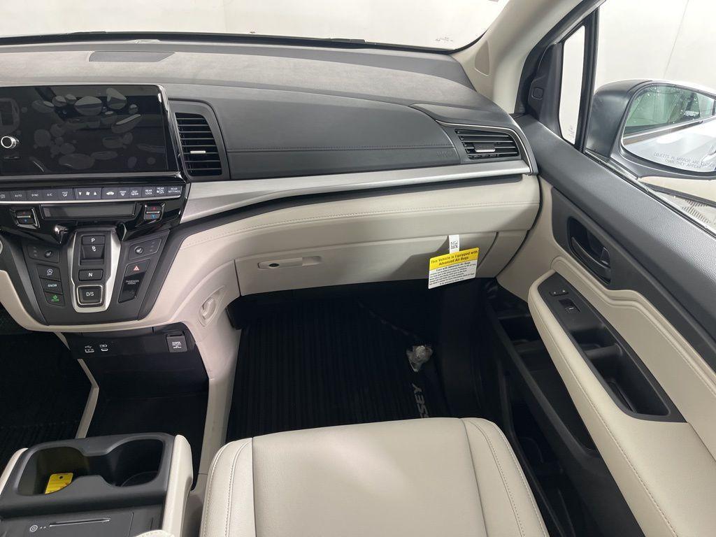 new 2026 Honda Odyssey car, priced at $44,745