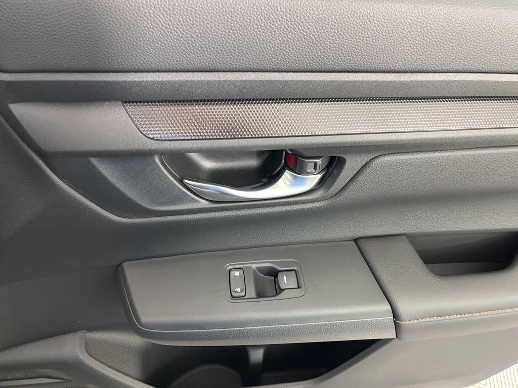 new 2026 Honda CR-V Hybrid car, priced at $42,130