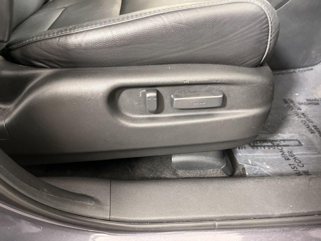 used 2022 Honda Pilot car, priced at $33,500