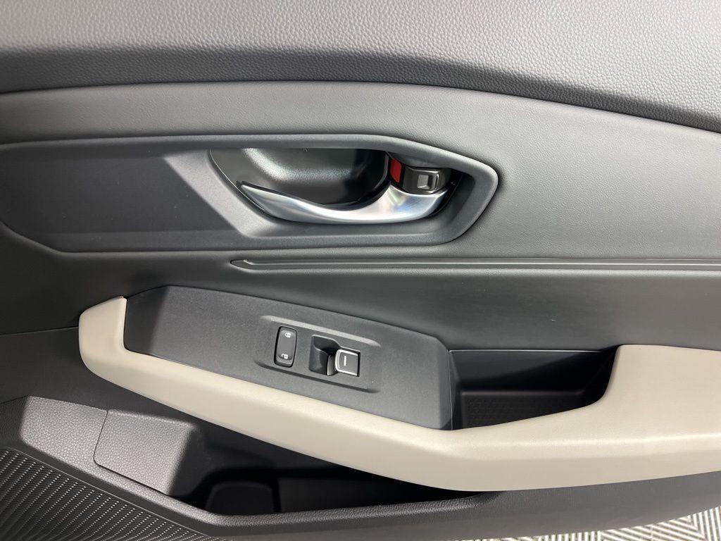 new 2025 Honda Accord car, priced at $31,105