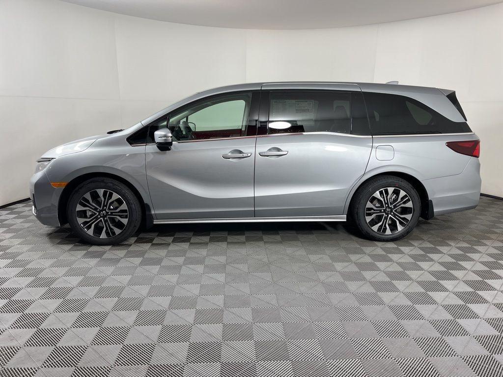 new 2025 Honda Odyssey car, priced at $52,275