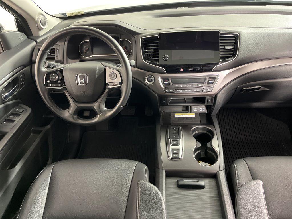 used 2022 Honda Pilot car, priced at $33,429