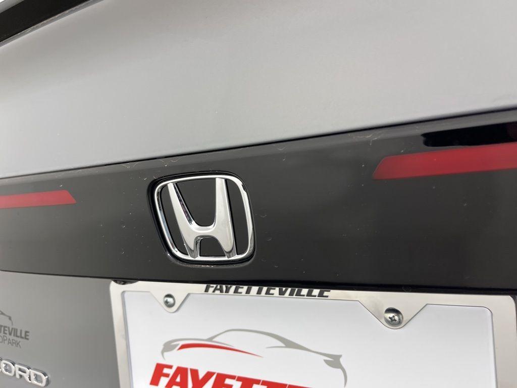 new 2025 Honda Accord Hybrid car, priced at $33,994