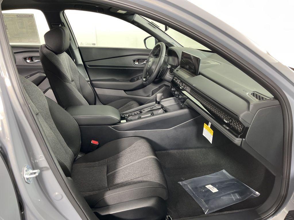 new 2025 Honda Accord Hybrid car, priced at $33,994
