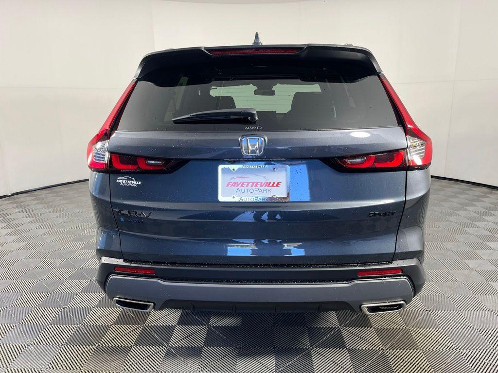new 2026 Honda CR-V Hybrid car, priced at $38,580