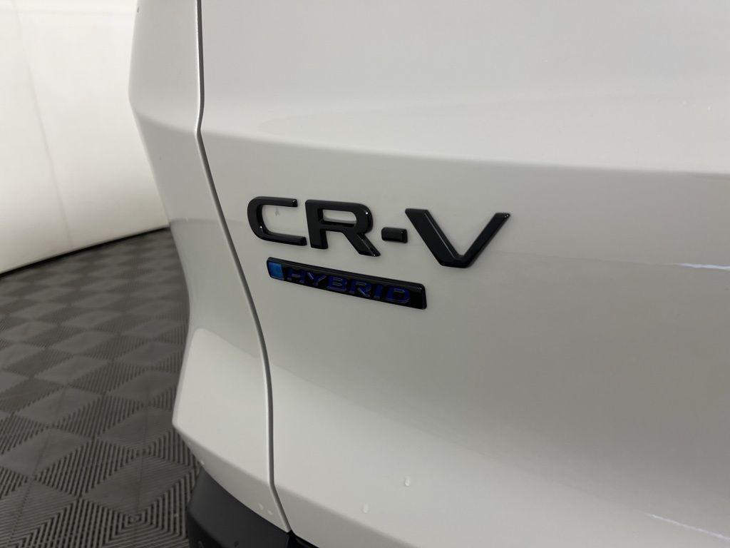 new 2026 Honda CR-V Hybrid car, priced at $40,575