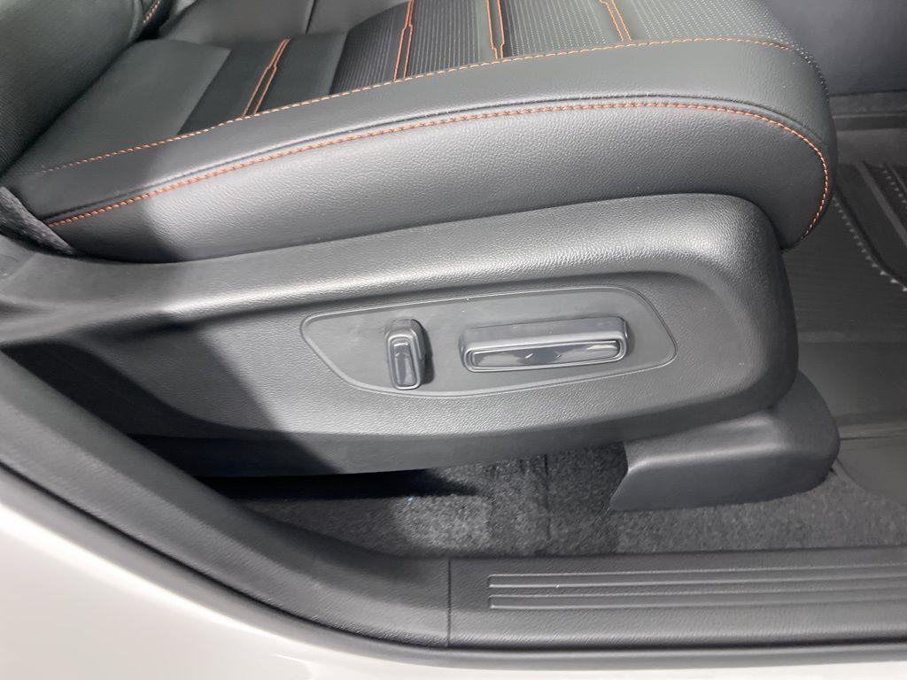 new 2026 Honda CR-V Hybrid car, priced at $42,075