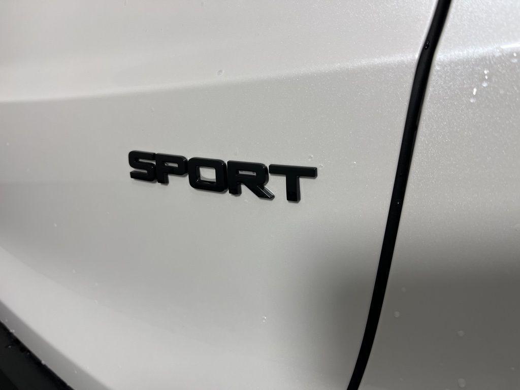 new 2026 Honda CR-V Hybrid car, priced at $42,075