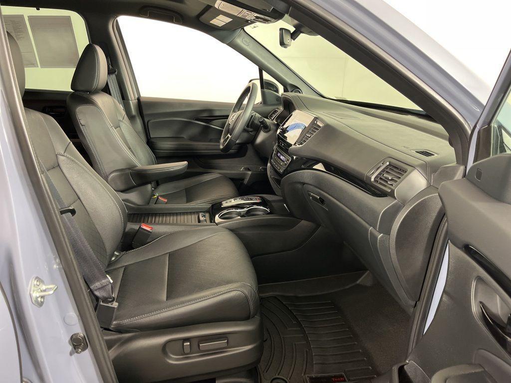 used 2022 Honda Passport car, priced at $37,858