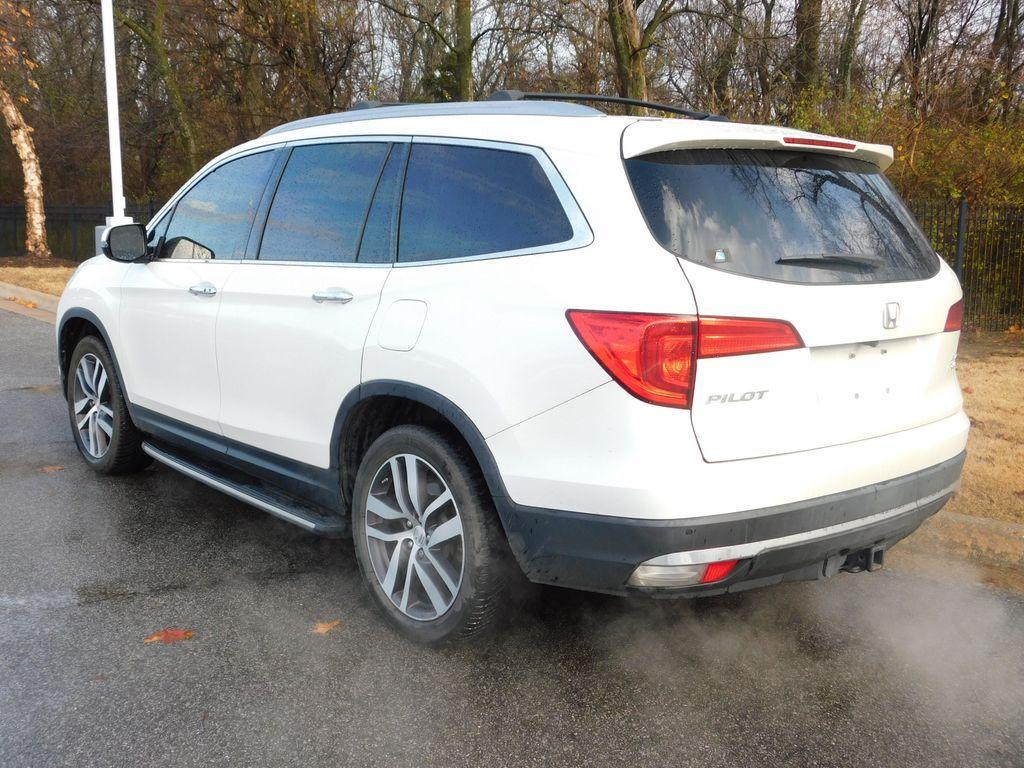 used 2018 Honda Pilot car, priced at $23,899