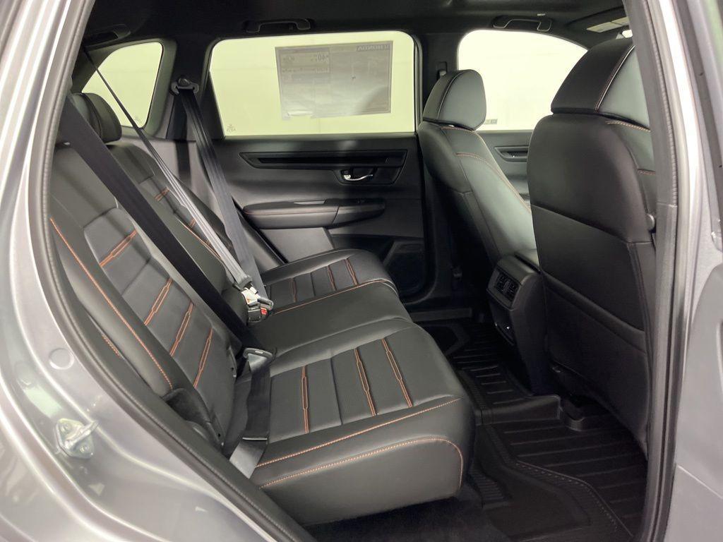 new 2026 Honda CR-V Hybrid car, priced at $40,175