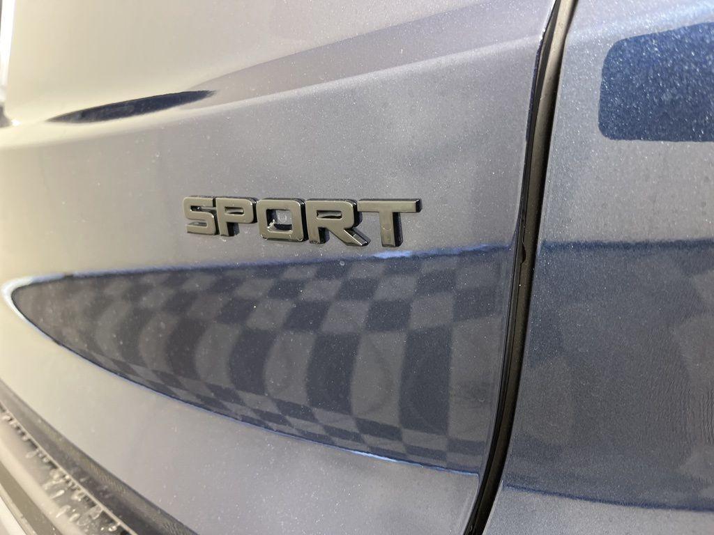 new 2026 Honda CR-V Hybrid car, priced at $41,675