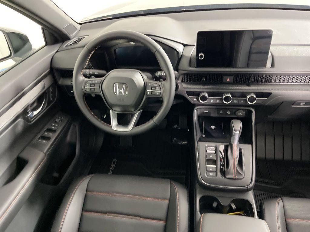 new 2026 Honda CR-V Hybrid car, priced at $41,675