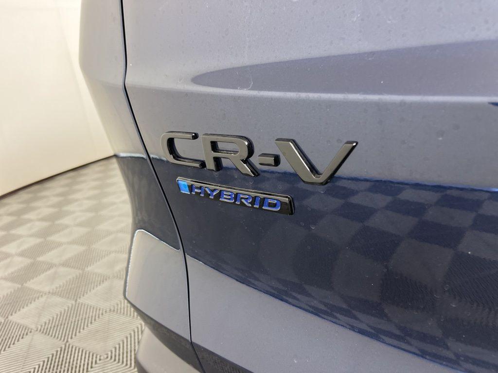 new 2026 Honda CR-V Hybrid car, priced at $41,675