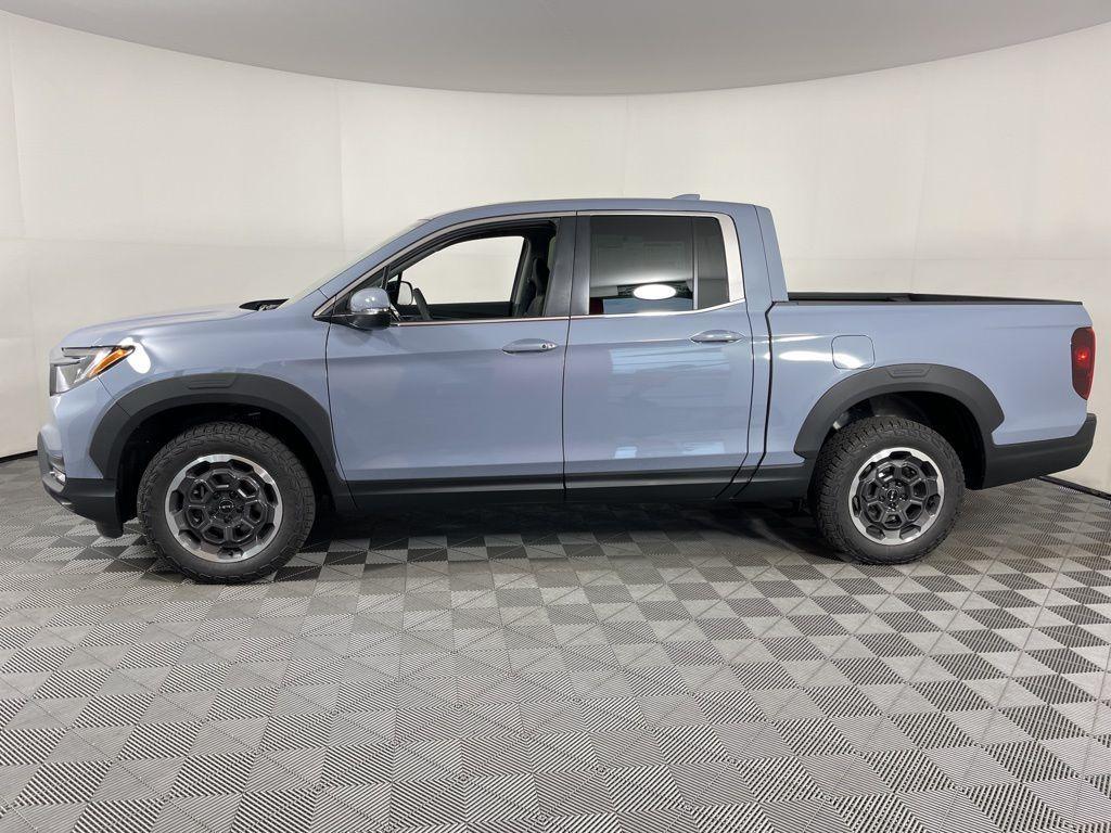 new 2024 Honda Ridgeline car, priced at $43,227