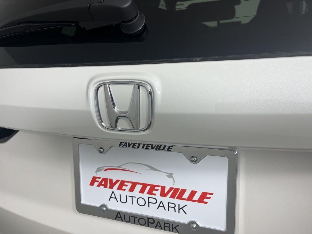 new 2026 Honda CR-V Hybrid car, priced at $37,480