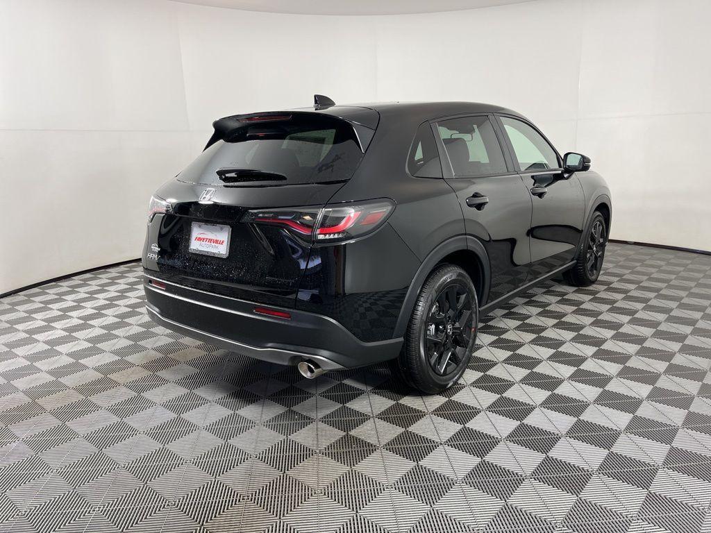 new 2025 Honda HR-V car, priced at $28,850