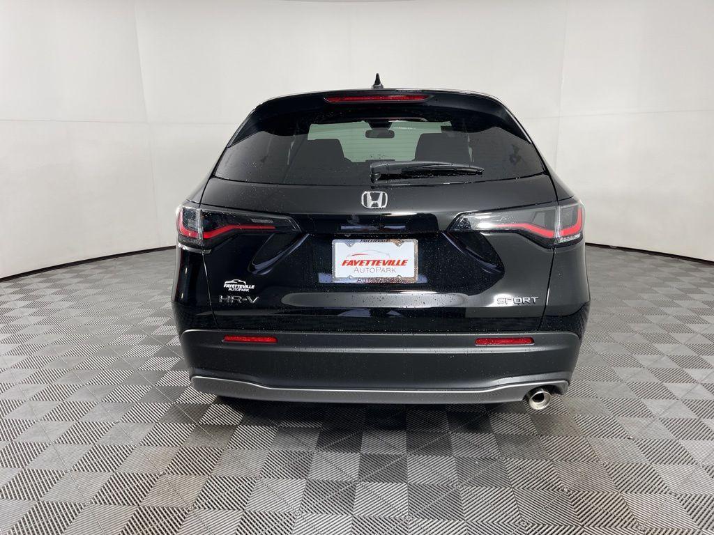 new 2025 Honda HR-V car, priced at $28,850