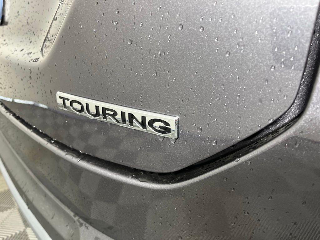 new 2025 Honda Pilot car, priced at $51,095