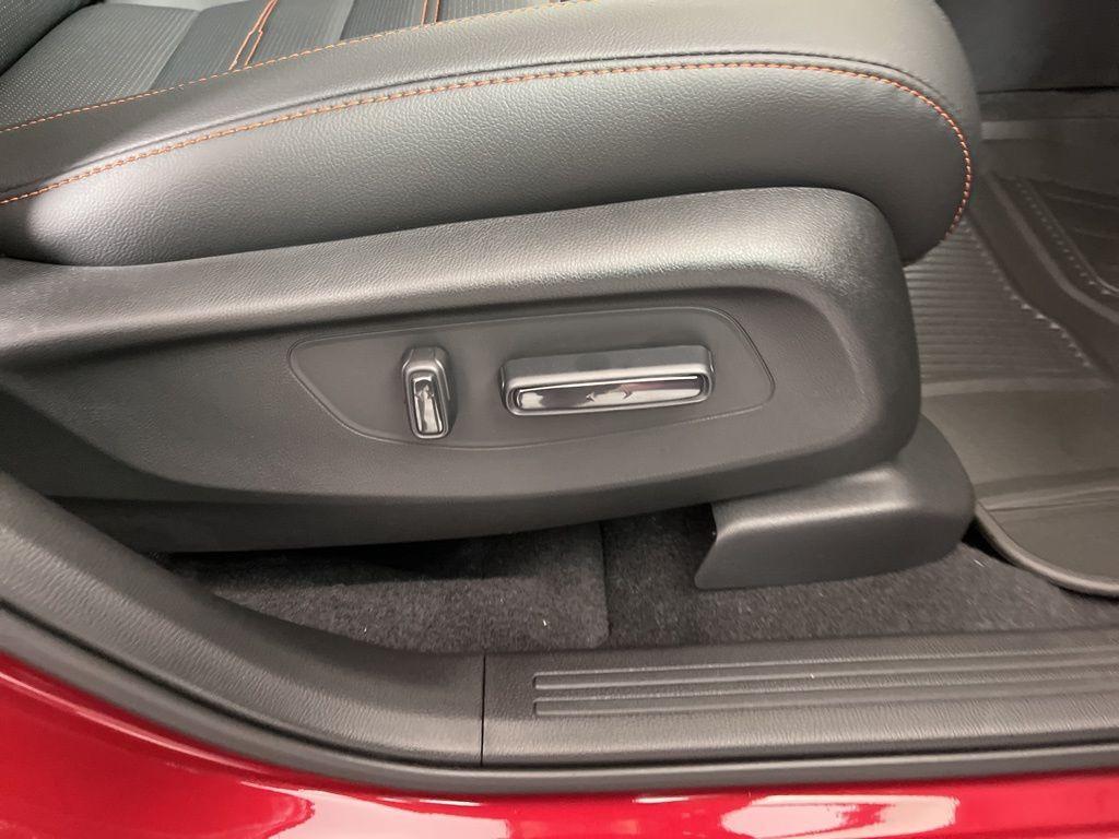 new 2025 Honda CR-V Hybrid car, priced at $38,618