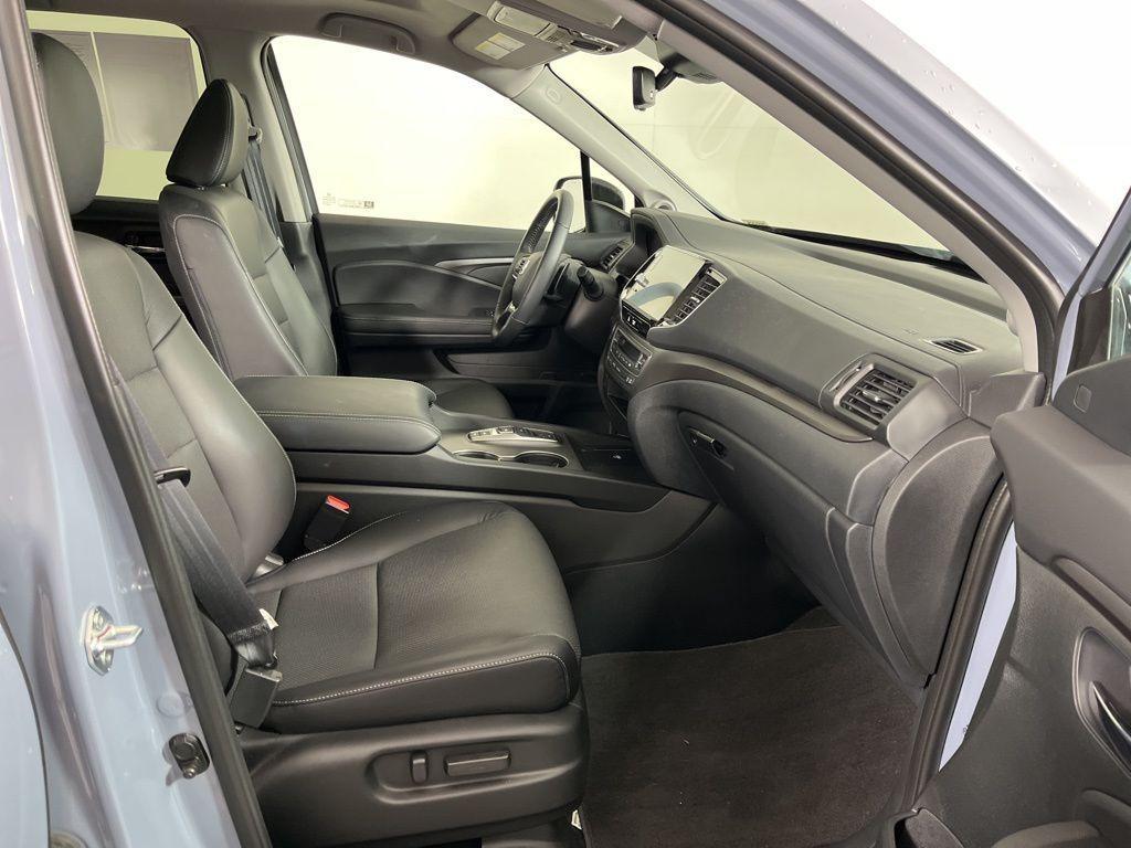 used 2025 Honda Ridgeline car, priced at $40,994