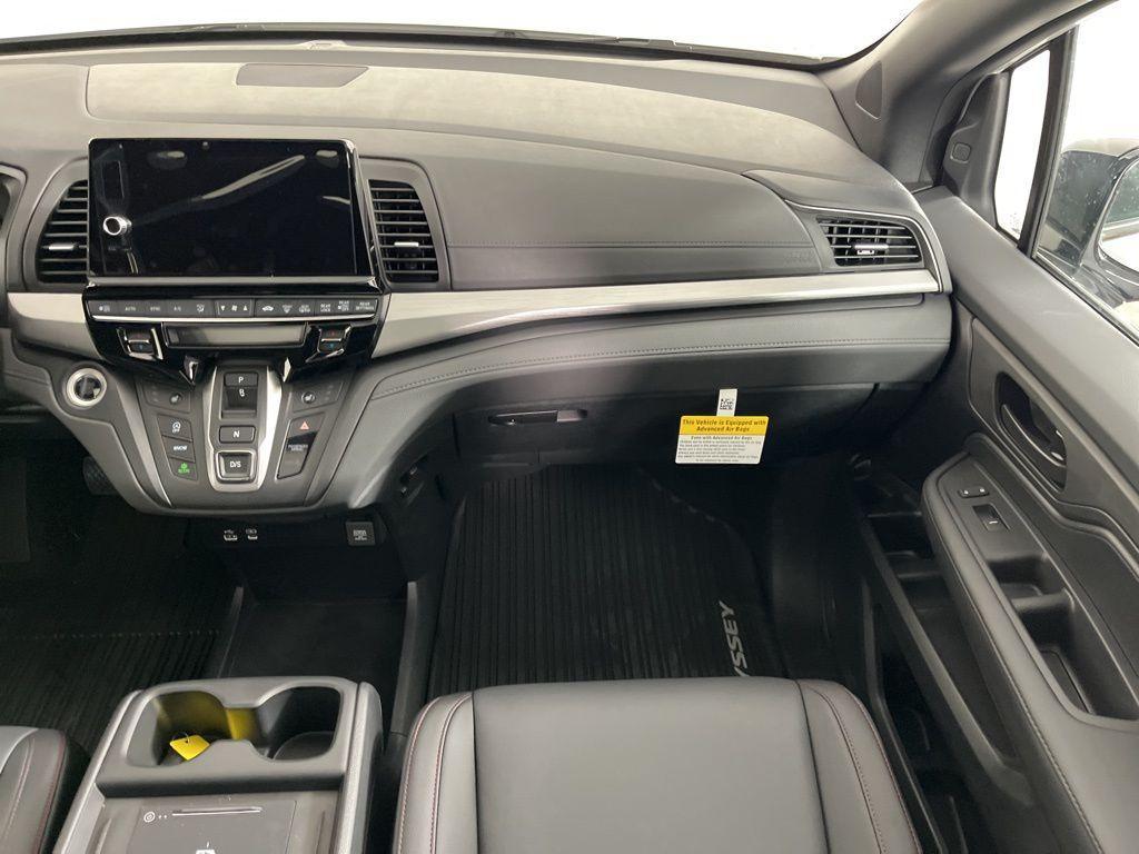 new 2026 Honda Odyssey car, priced at $45,845