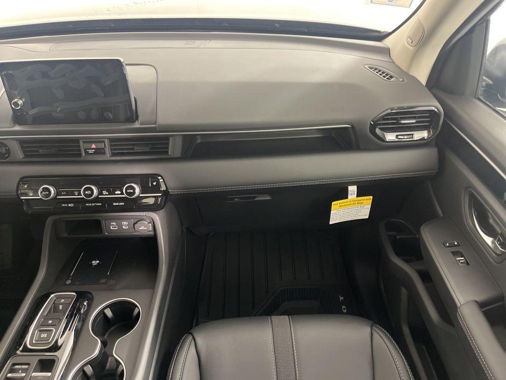 new 2025 Honda Pilot car, priced at $51,780