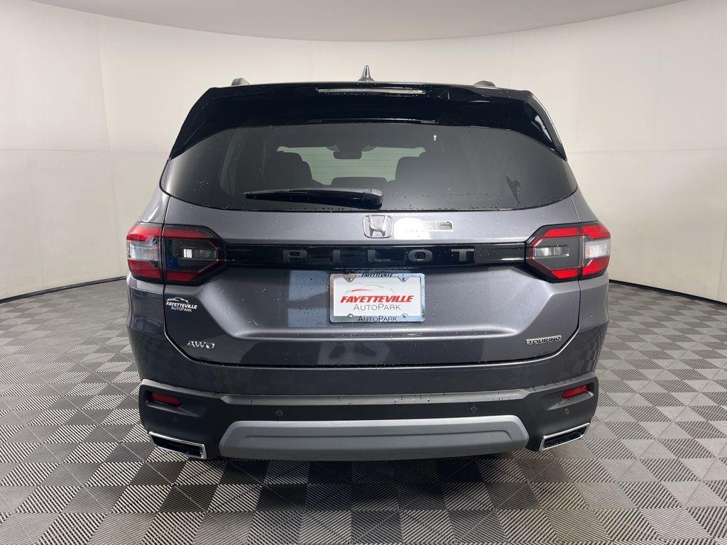 new 2025 Honda Pilot car, priced at $51,780