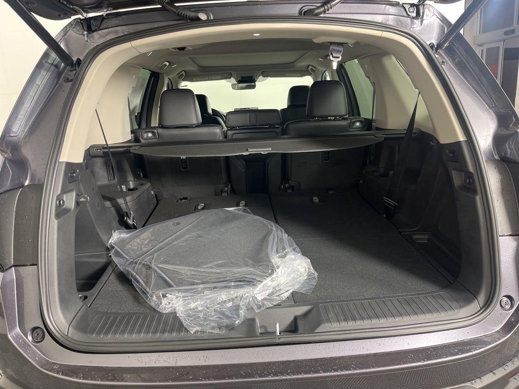 new 2025 Honda Pilot car, priced at $51,780