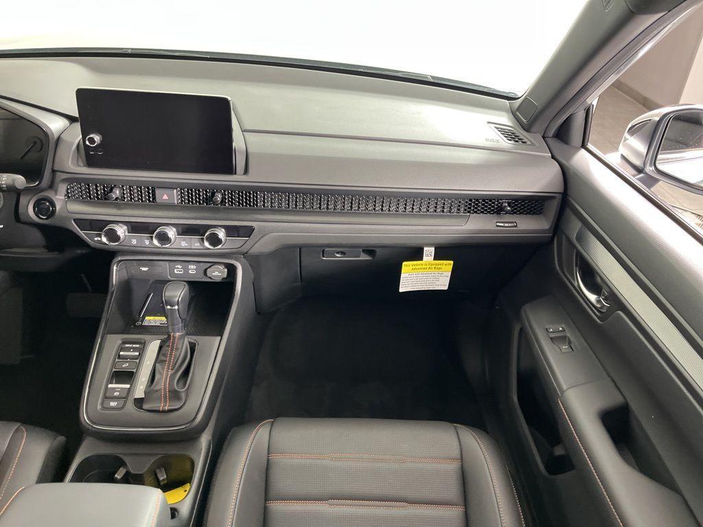 used 2025 Honda CR-V Hybrid car, priced at $37,996