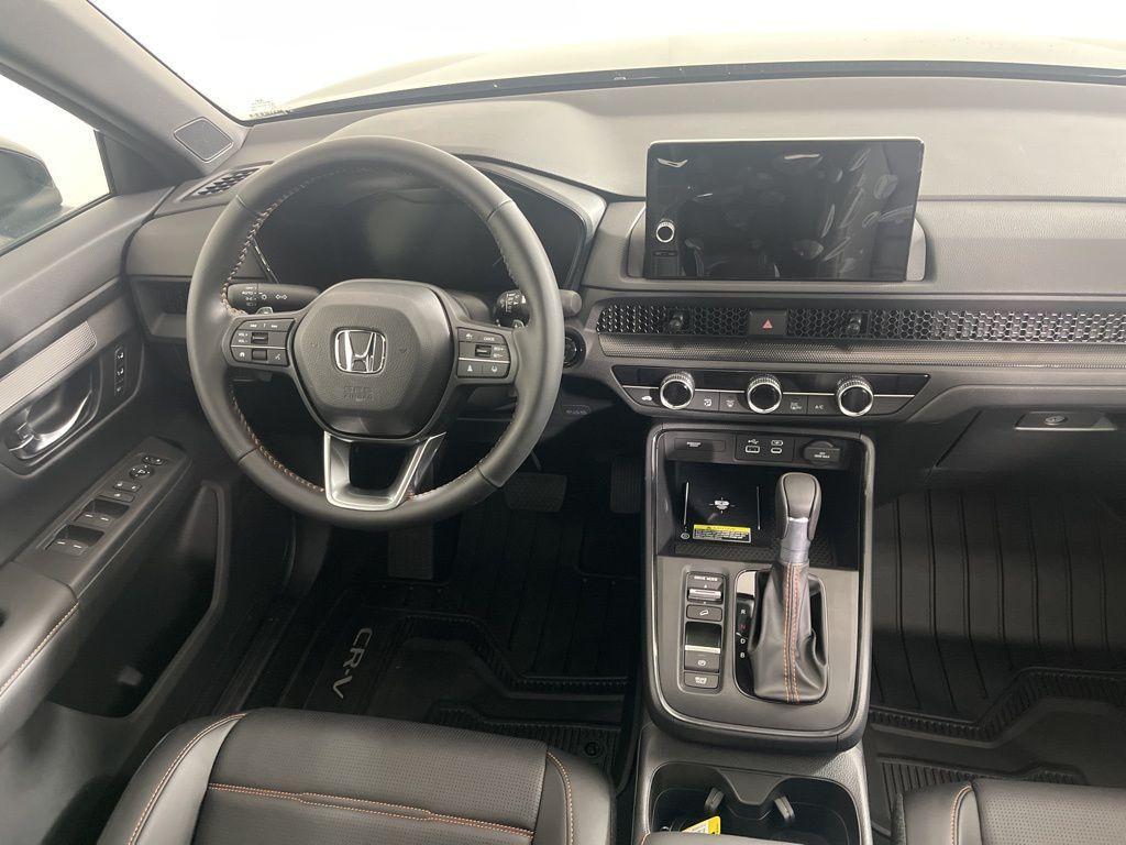 new 2025 Honda CR-V Hybrid car, priced at $39,045