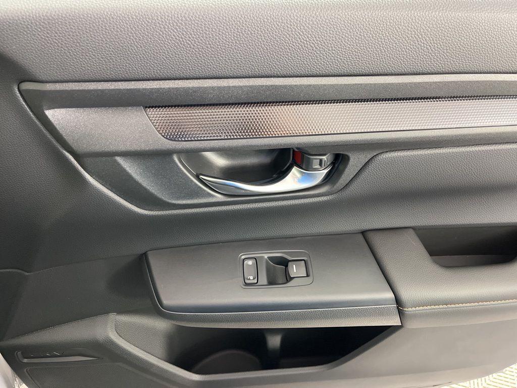 new 2026 Honda CR-V Hybrid car, priced at $38,525