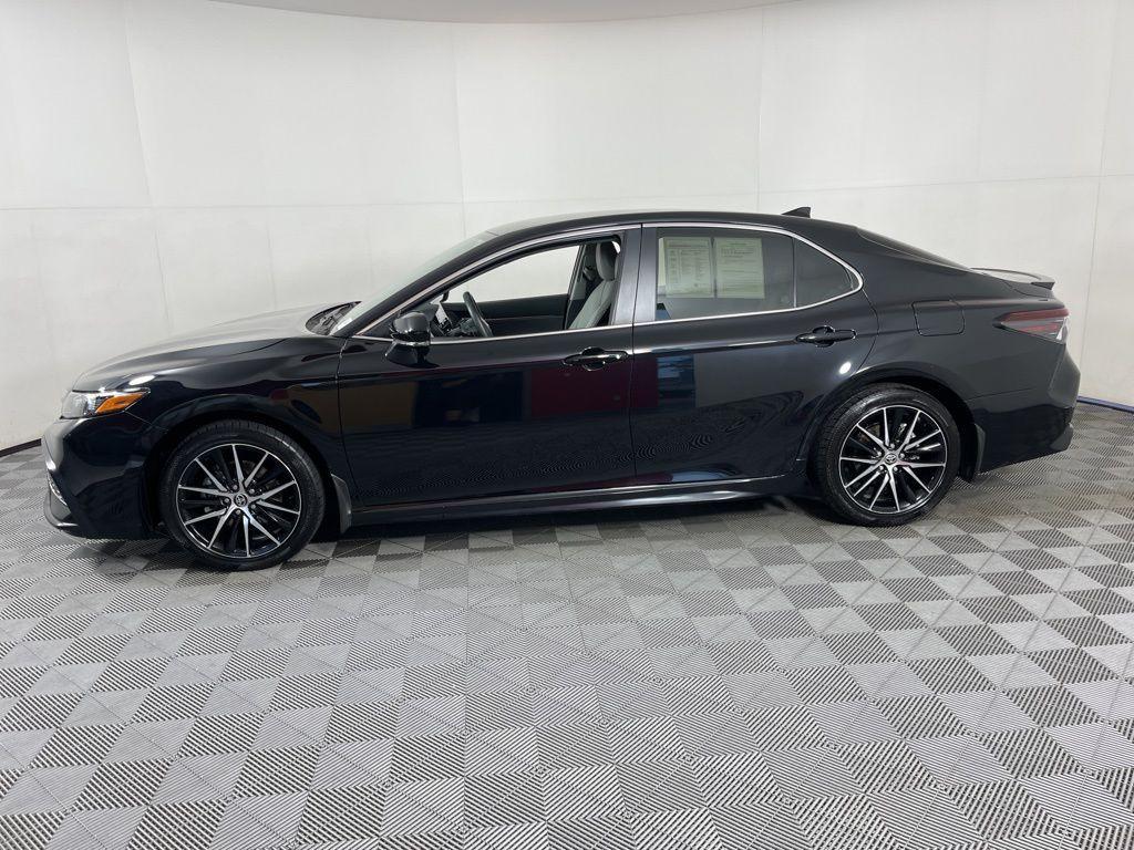 used 2024 Toyota Camry Hybrid car, priced at $26,900