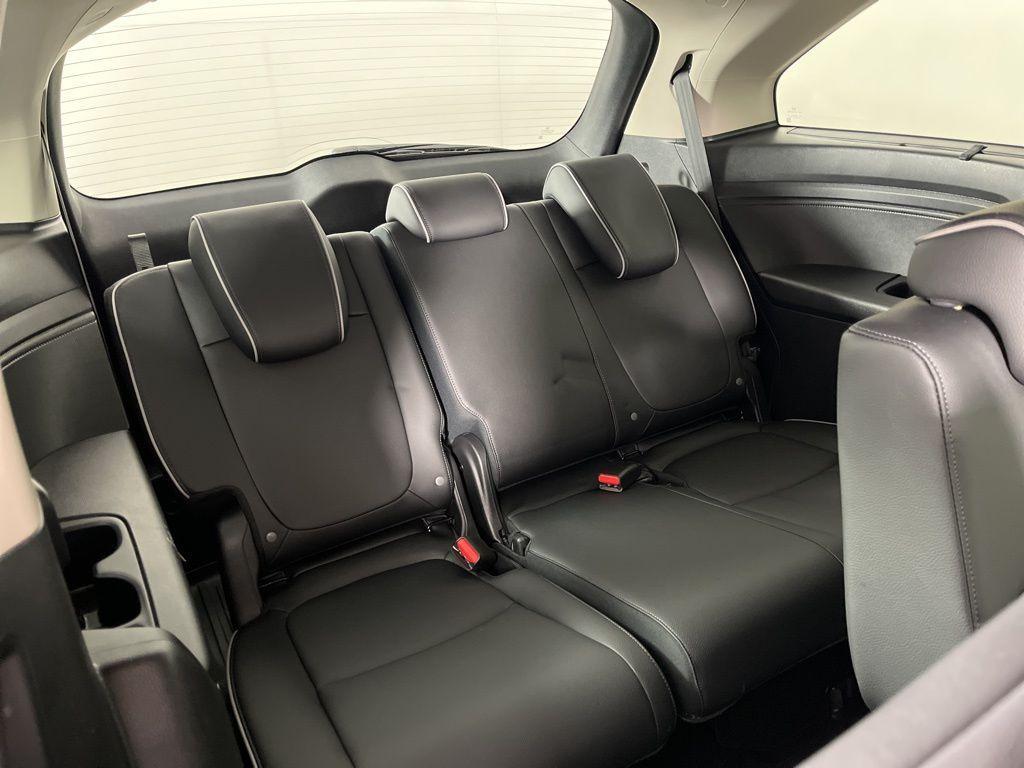 used 2025 Honda Odyssey car, priced at $43,277